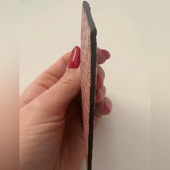 GUCCI Microguccissima Card Holder Soft Pink - Picture 5 of 6